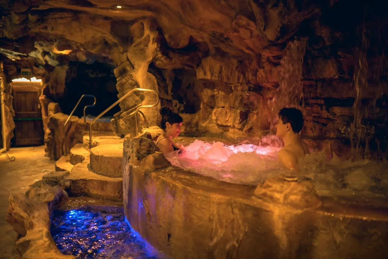 Casanova - Wellness Center La Grotta Etrusca Hotel San Quirico d'Orcia