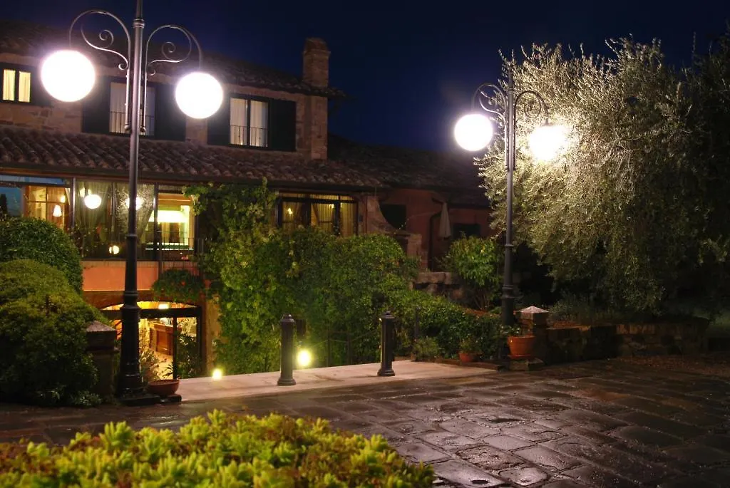 Casanova - Wellness Center La Grotta Etrusca Hotel San Quirico d'Orcia