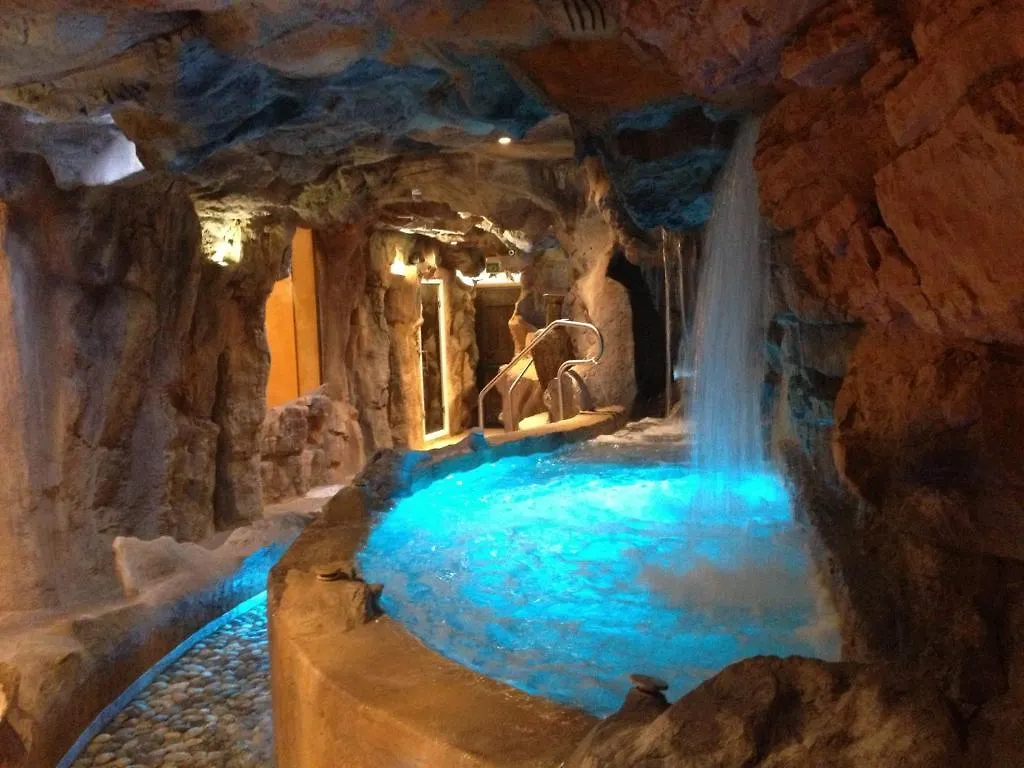 Casanova - Wellness Center La Grotta Etrusca Hotel San Quirico d'Orcia 3*,  Italy