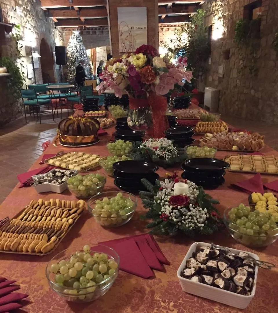Casanova - Wellness Center La Grotta Etrusca Hotel San Quirico d'Orcia