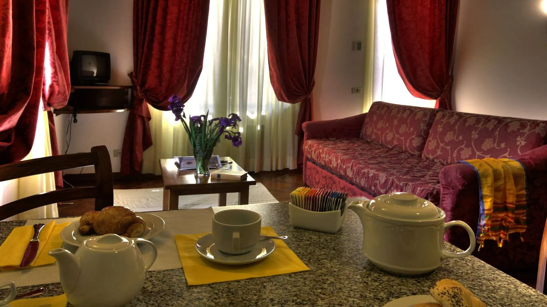 Casanova - Wellness Center La Grotta Etrusca Hotel San Quirico d'Orcia