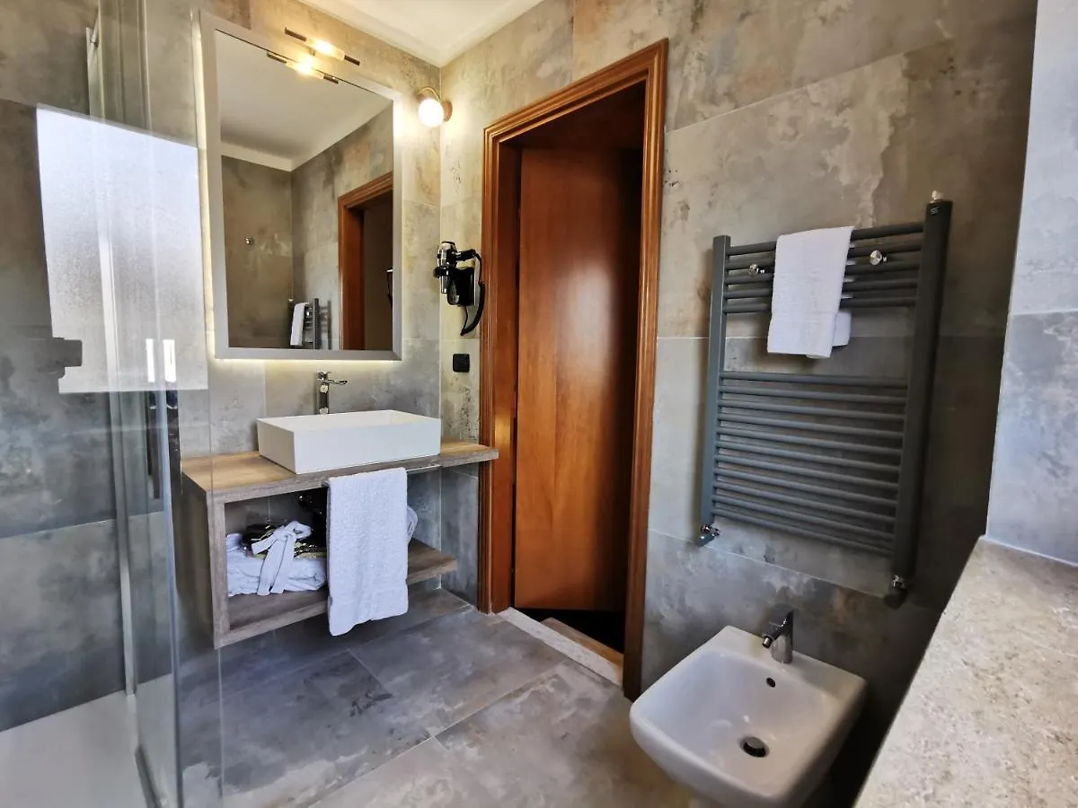 Hotel Casanova - Wellness Center La Grotta Etrusca San Quirico dʼOrcia Italia