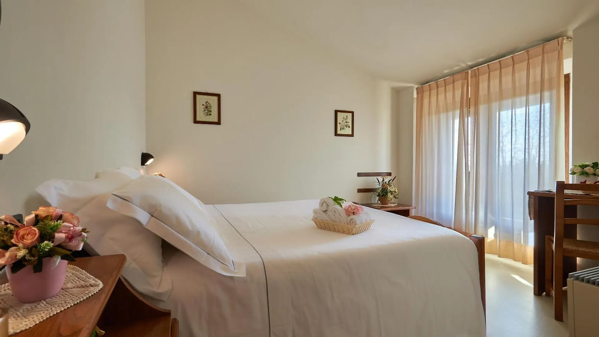 Casanova - Wellness Center La Grotta Etrusca Hotel San Quirico d'Orcia 3*,